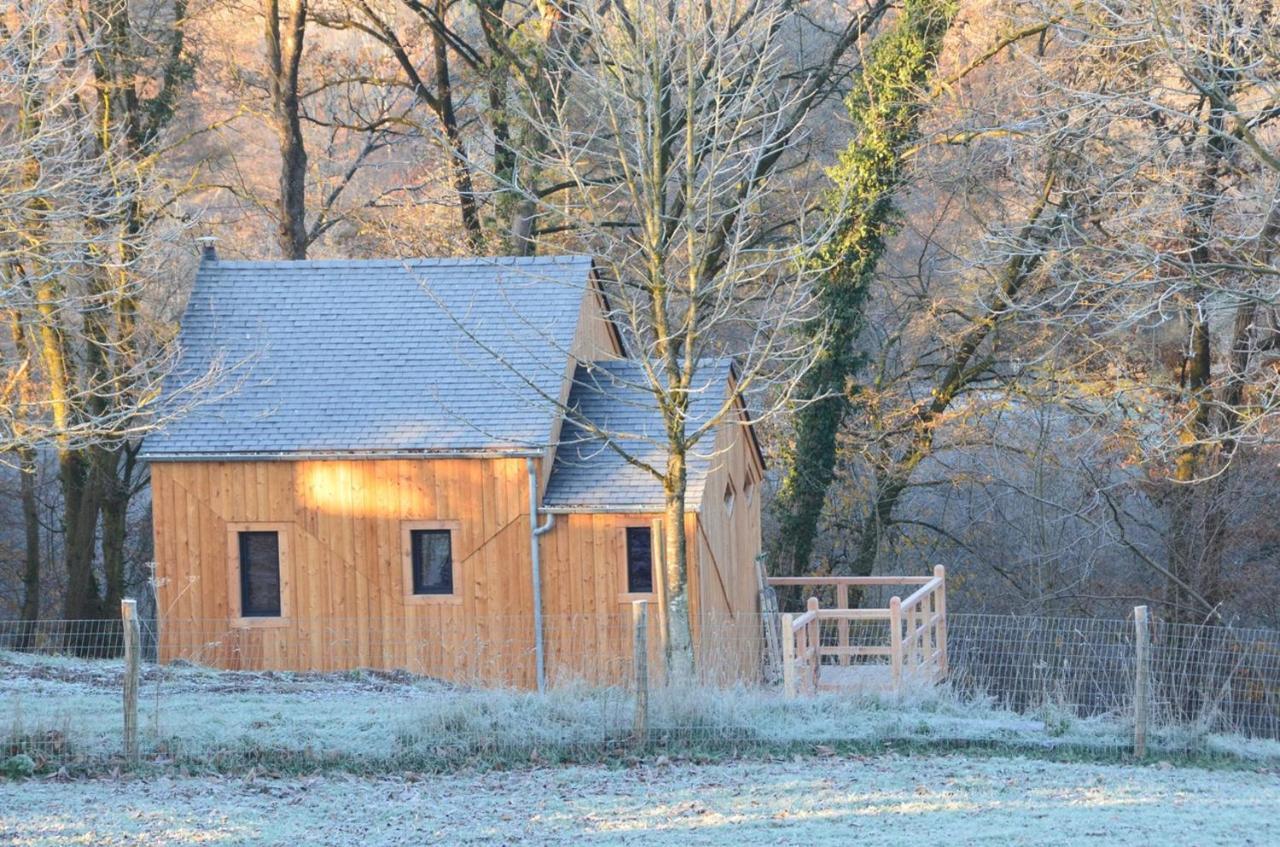 Les Cabanes Des Pierreux Hotel Gesves Exterior foto